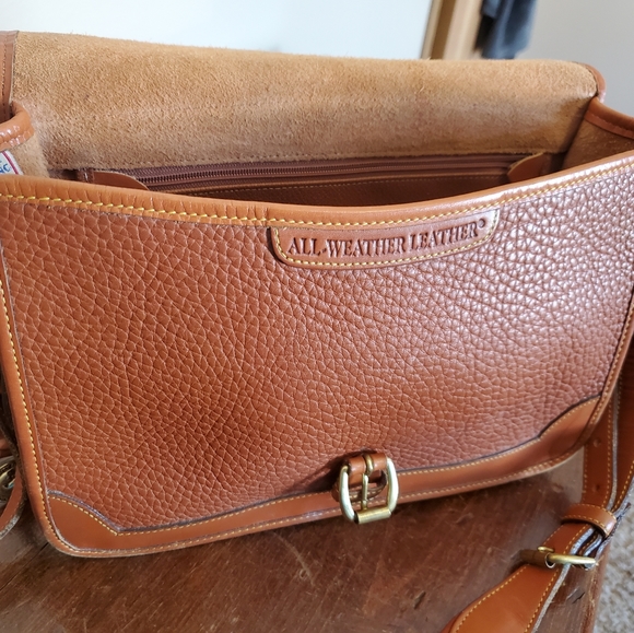 Vintage Dooney and Bourke All-Weather Leather - Picture 3 of 7